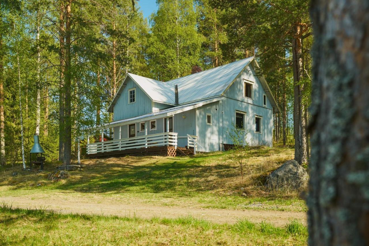 Resort Naaranlahti Cottages Exterior photo