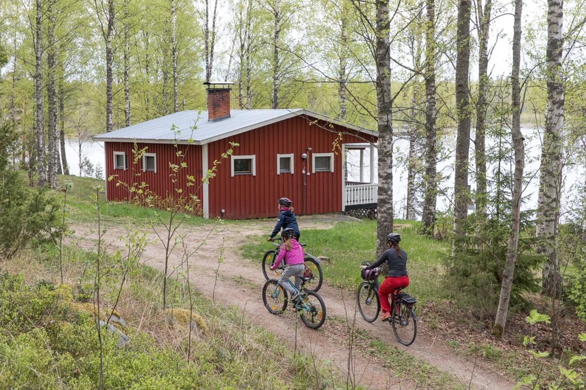 Resort Naaranlahti Cottages Exterior photo