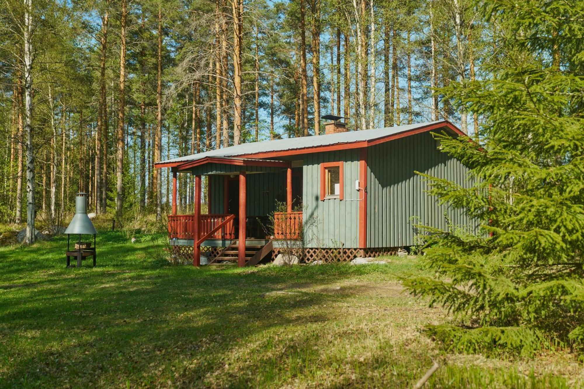 Resort Naaranlahti Cottages Exterior photo