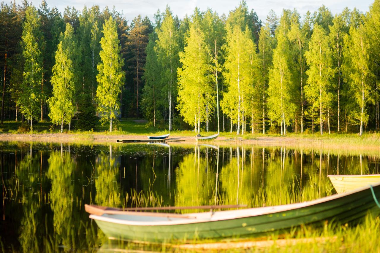 Resort Naaranlahti Cottages Exterior photo