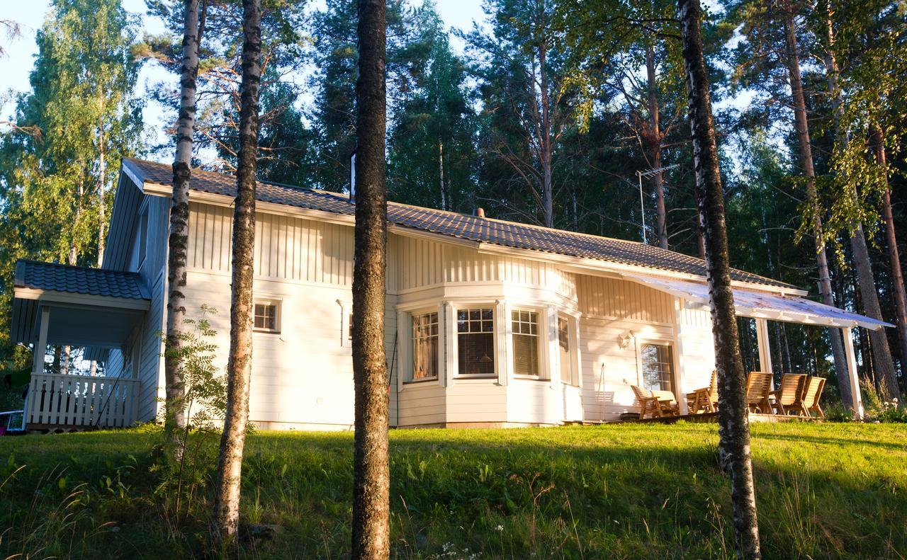 Resort Naaranlahti Cottages Exterior photo